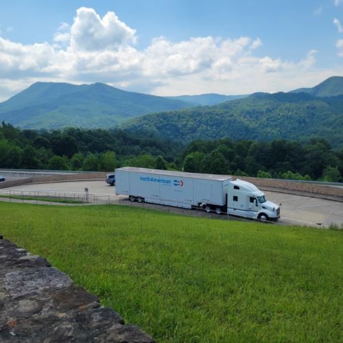Travelling truck